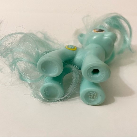 My Little Pony Friendship is Magic Lyra Heartstrings Figure Toy - Picture 9 of 13